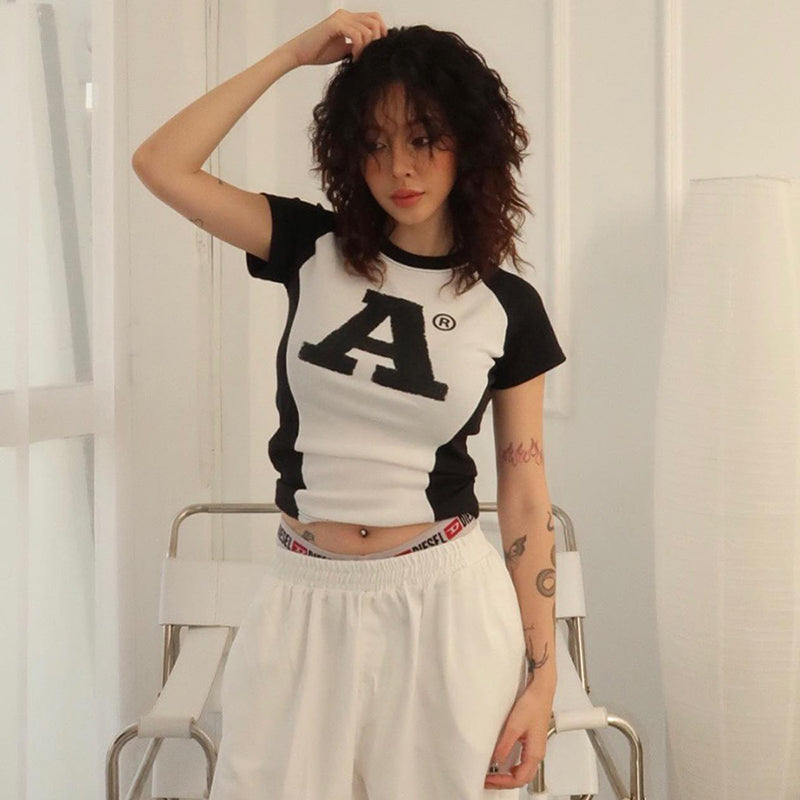 Women's Y2K Streetwear Graphic Crop Top - A Letter Contrast Black White Fitted Cropped Baby Tee